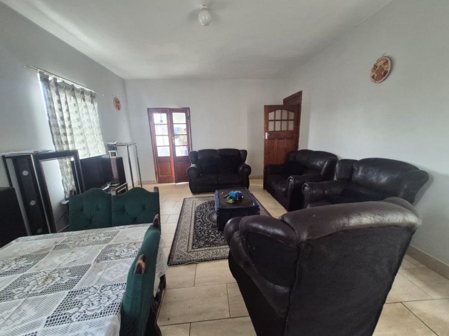 2 Bedroom Property for Sale in Port Elizabeth Central Eastern Cape